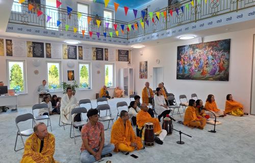 Sushri Diwakari Devi in Poland 2025